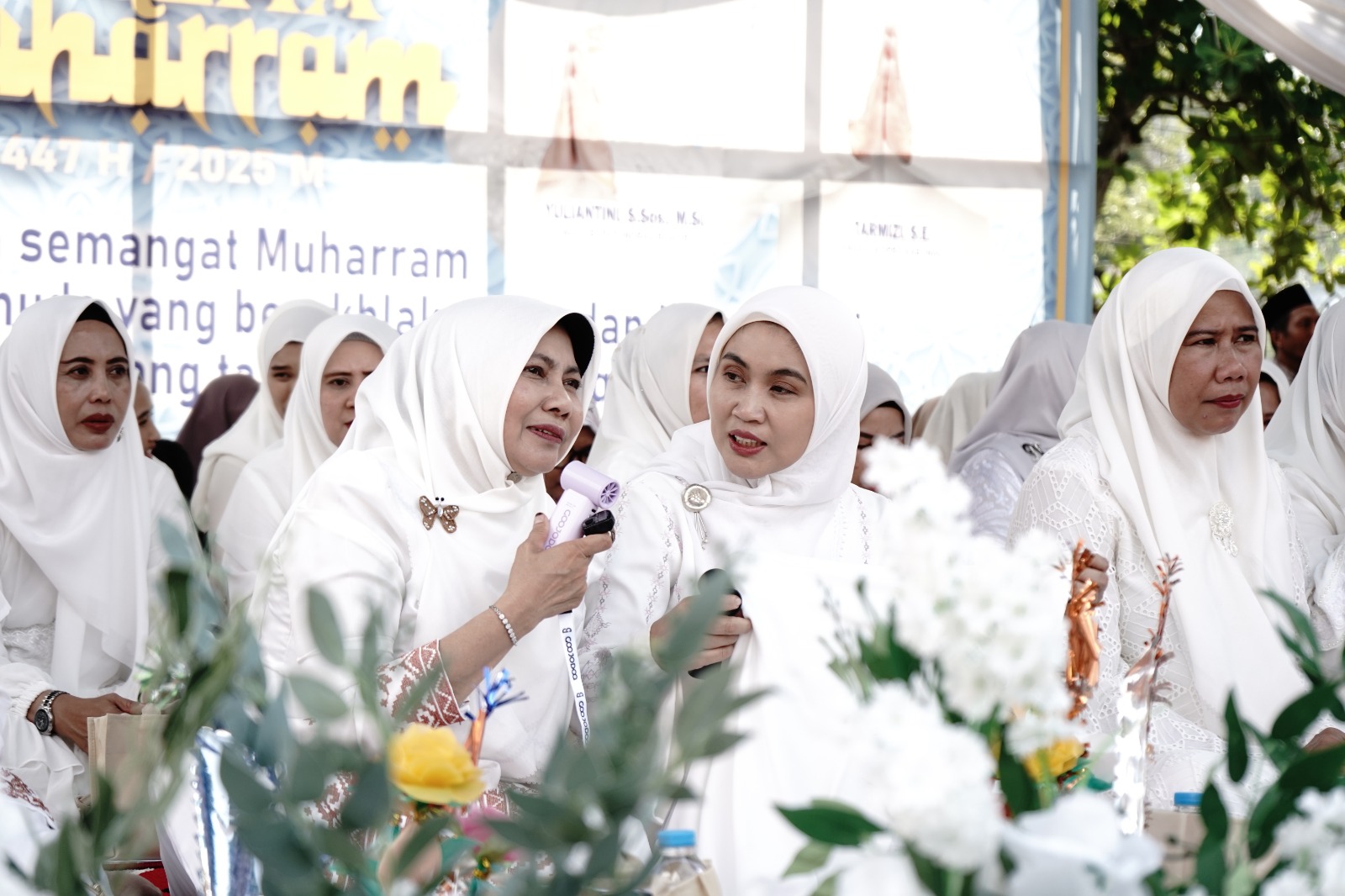 Bupati Inhil Sambut Gubernur Riau saat Hadiri Istighosah Gema Muharram di Tembilahan