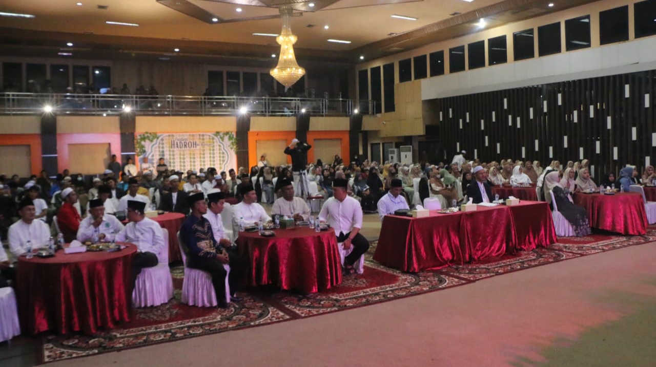 Bupati Inhil Resmikan Festival Hadroh Al -Banjari se Provinsi Riau