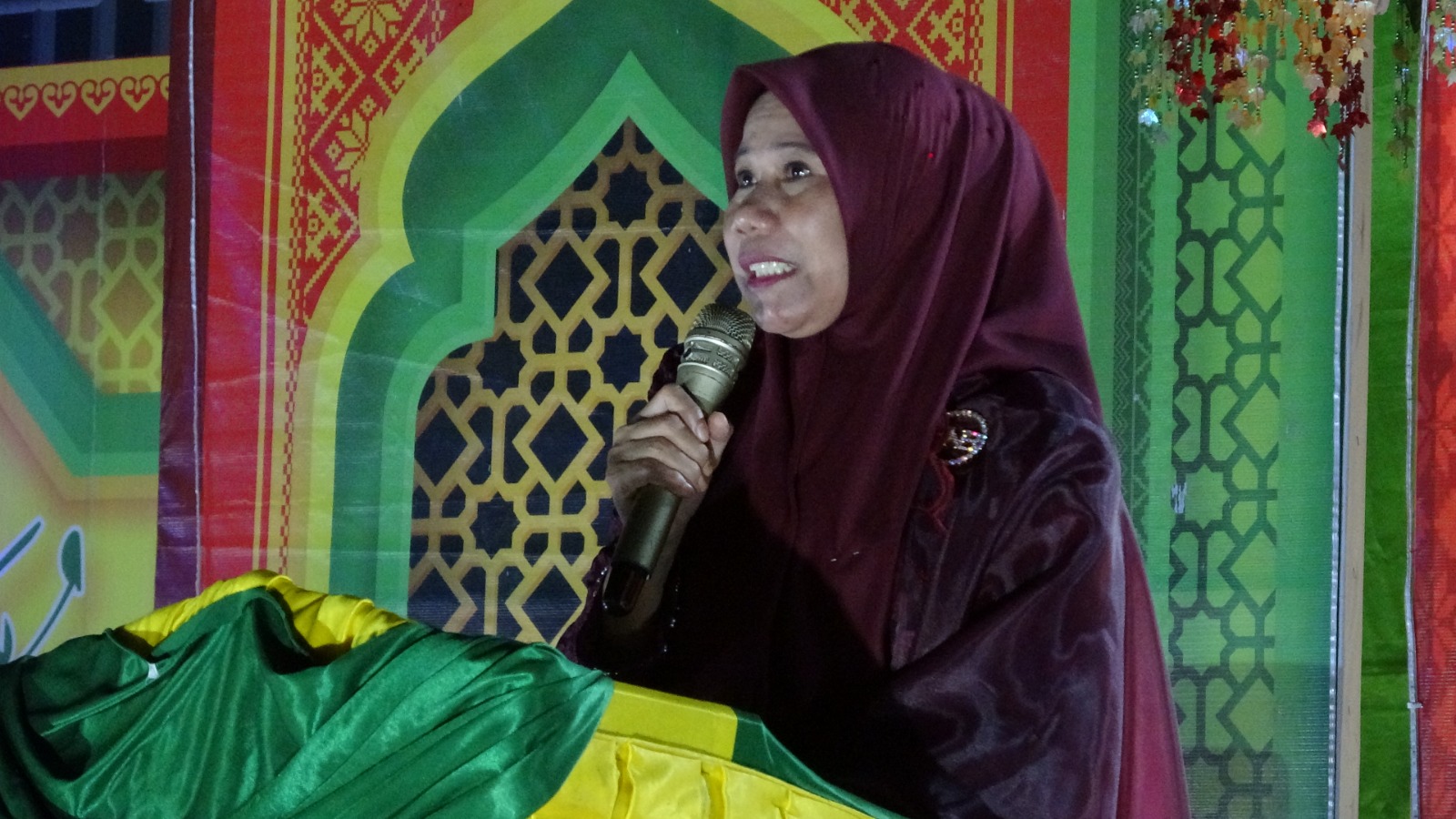 Wabup Inhil Secara Resmi Menutup MTQ Tingkat Kecamatan Mandah