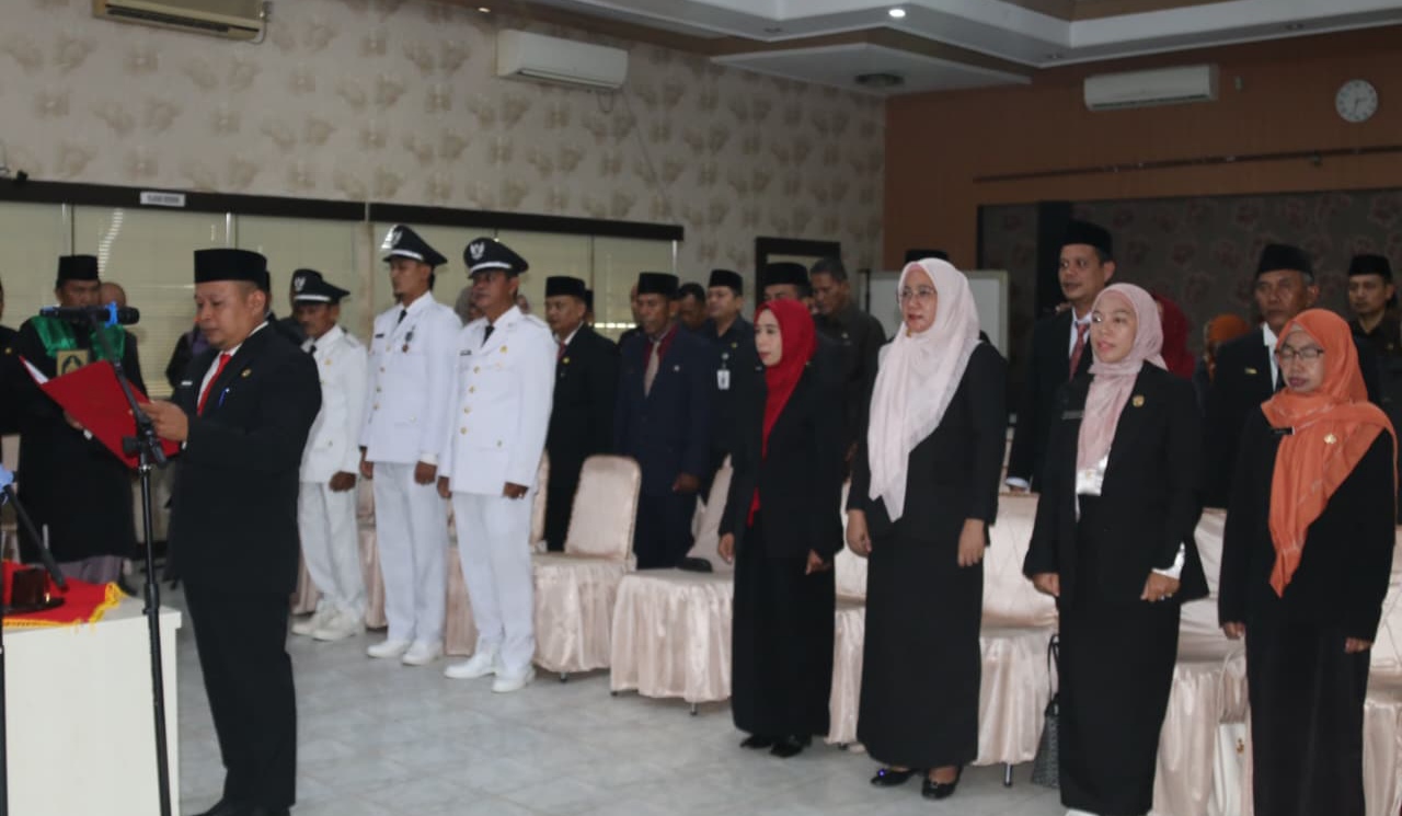 Bupati Inhil Lantik 19 Pejabat Administrator dan Pengawas
