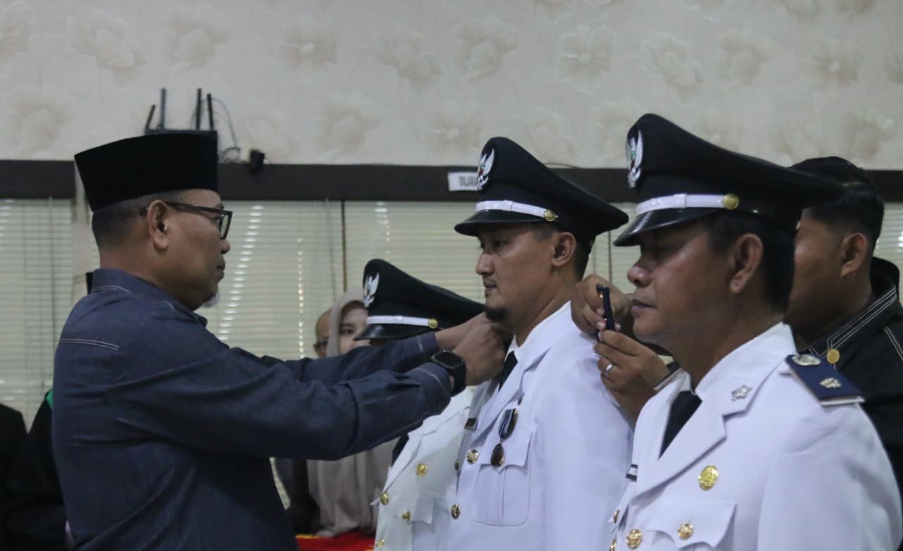 Bupati Inhil Lantik 19 Pejabat Administrator dan Pengawas