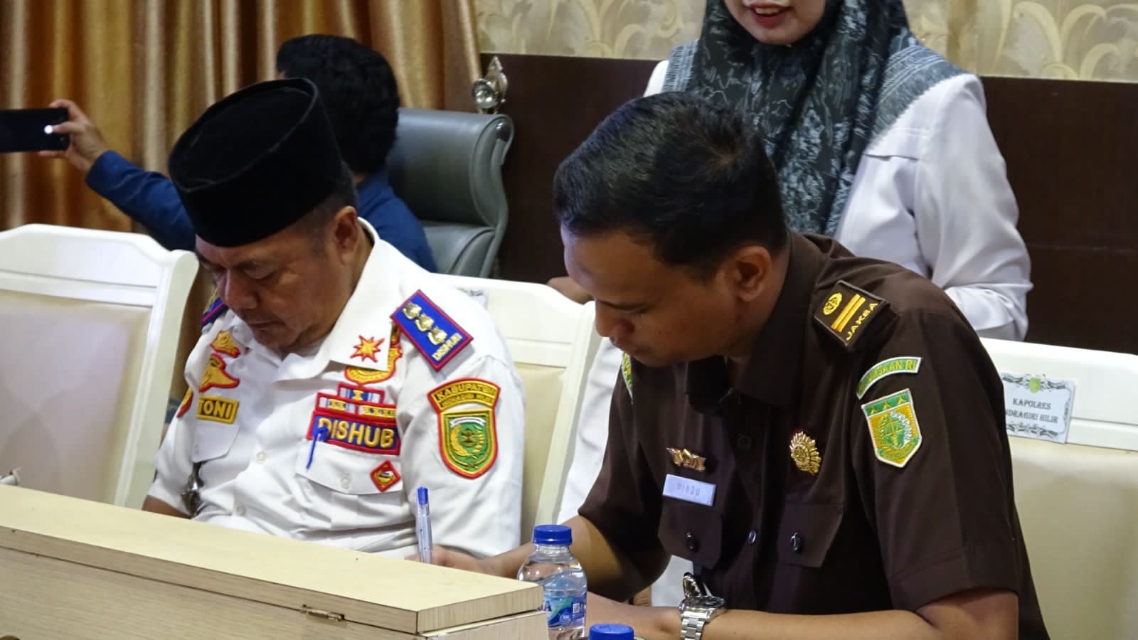 Bupati Inhil Diwakili Staf Ahli Ikuti Rapat Pengendalian Inflasi dan Program 3 Juta Rumah