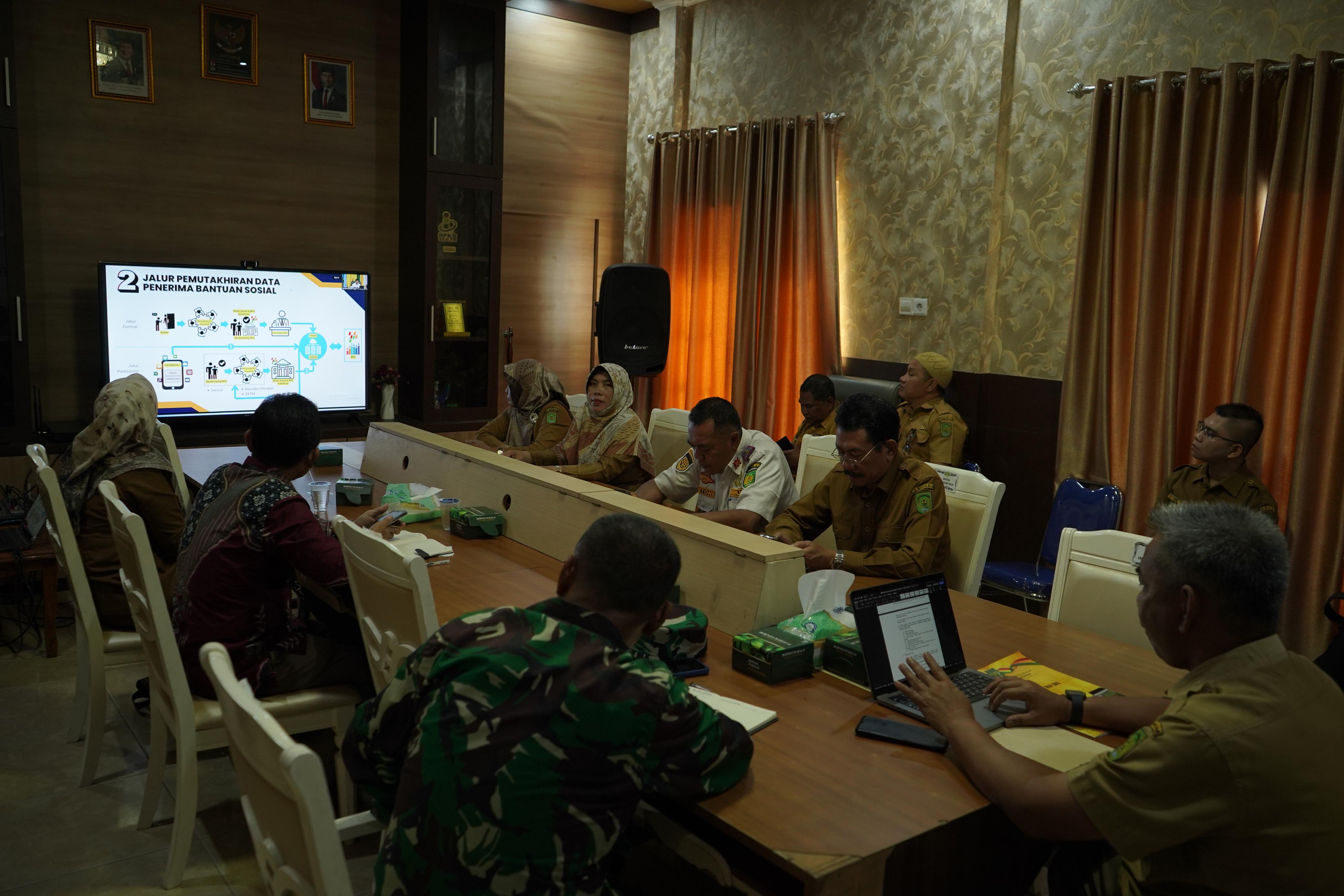 Bupati Inhil Diwakili Asisten II Hadiri Rakor Rutin Pengendalian Inflasi