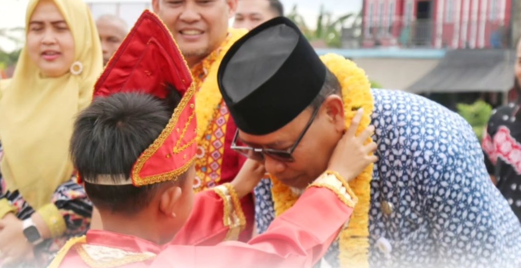 Sekda Inhil Hadiri Pembukaan Penilaian Evaluasi Kinerja Kecamatan Tahun 2025 di Kateman