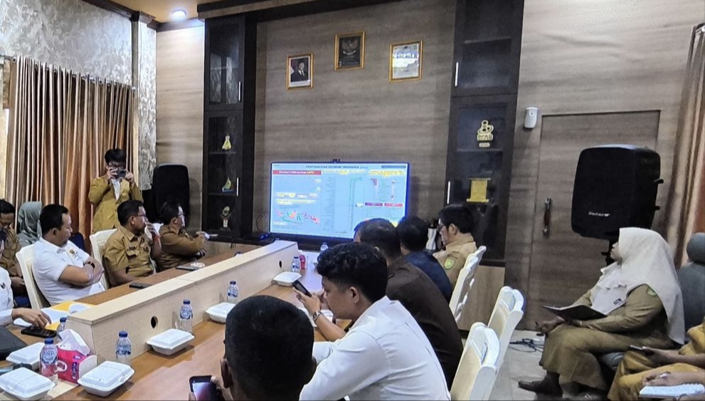Bupati Inhil Ikuti Rakor Pengendalian Inflasi Bersama Kemendagri Secara Virtual