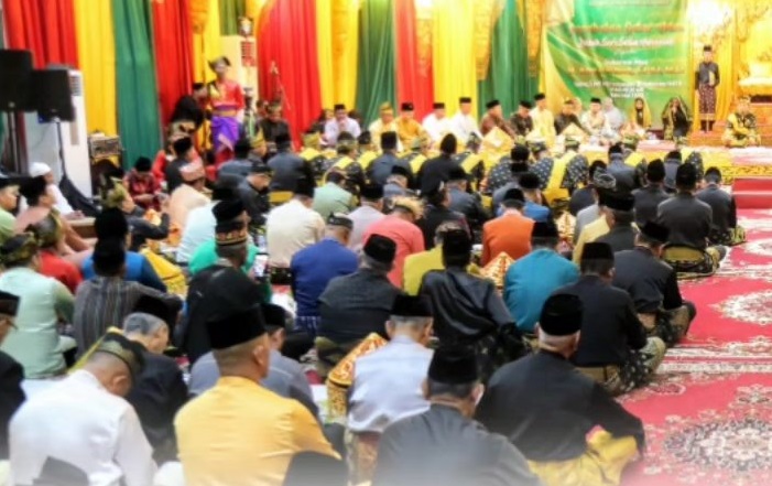 Bupati Inhil: Tahniah Gubernur Riau Abdul Wahid atas Penabalan Gelar Adat Datuk Seri Setia Amanah