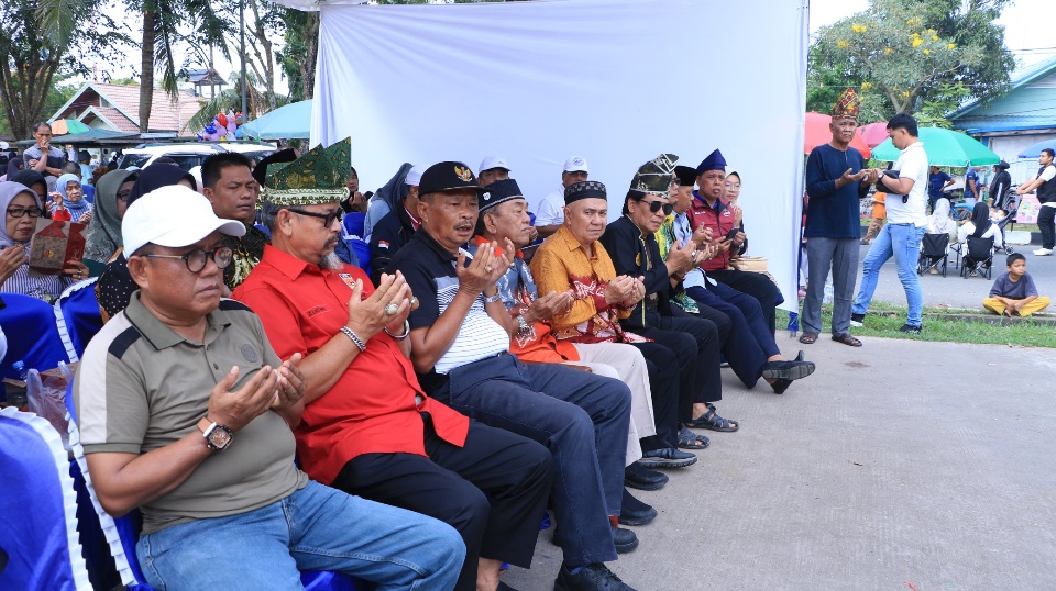 Lestarikan Adat, Bupati Inhil Buka Festival Seni Budaya Banjar 2025