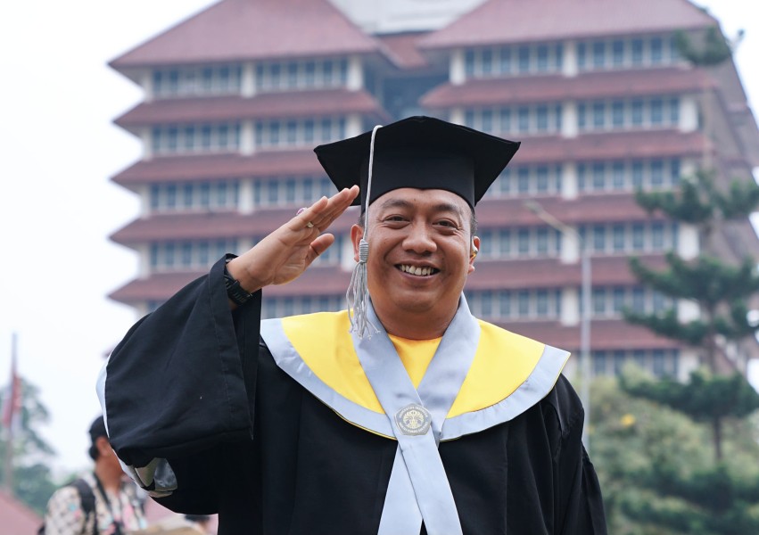 Raih Gelar Magister di Universitas Indonesia, Mas Rio: Miracle Always Comes Later