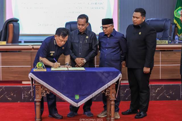 DPRD Sahkan APBD Perubahan 2025 Kepulauan Meranti Rp1.217 Triliun