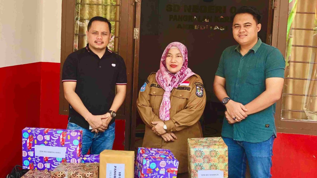Bantu Puluhan Door Prize Gebyar Jurnalistik JMSI Pelalawan, K3S Peduli Literasi