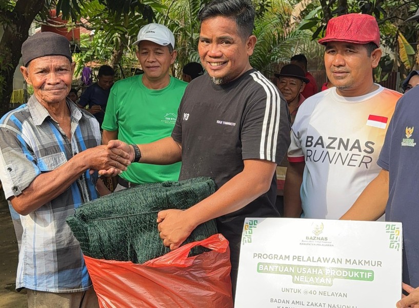 Pemkab dan Baznas Pelalawan Bedah Rumah Warga Tak Layak Huni di Terusan Baru
