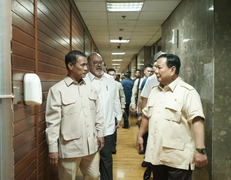 Presiden Prabowo Puji Mentan Amran atas Pengendalian Pertanian yang Sangat Baik