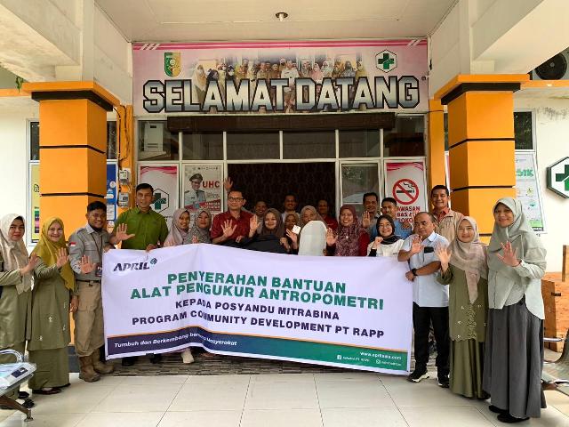 Perkuat Upaya Penurunan Stunting, RAPP Salurkan Alat Antropometri untuk 20 Posyandu di Kuantan Singingi