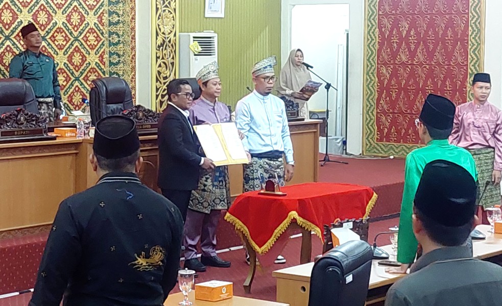 Gelar Rapat Paripurna DPRD, Propemperda Kabupaten Pelalawan Disetujui
