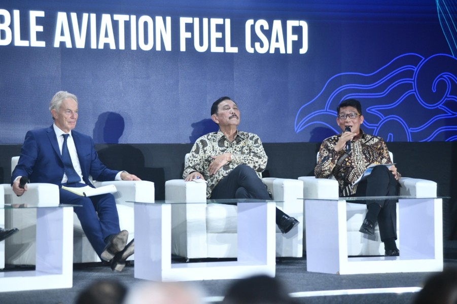 Pertamina: Menjadi Pionir dalam Transformasi Energi Penerbangan