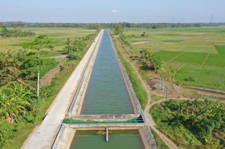 Kepala Otorita IKN Tinjau Infrastruktur Irigasi Sebakung sebagai Upaya Swasembada Pangan