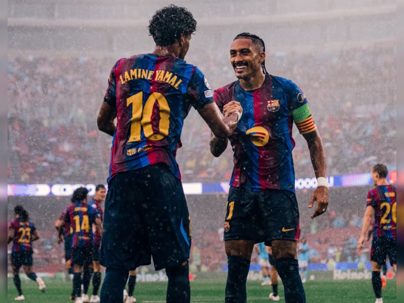 Barcelona Bantai Feyenoord 5-1, Raphinha Mengamuk di Liga Champions