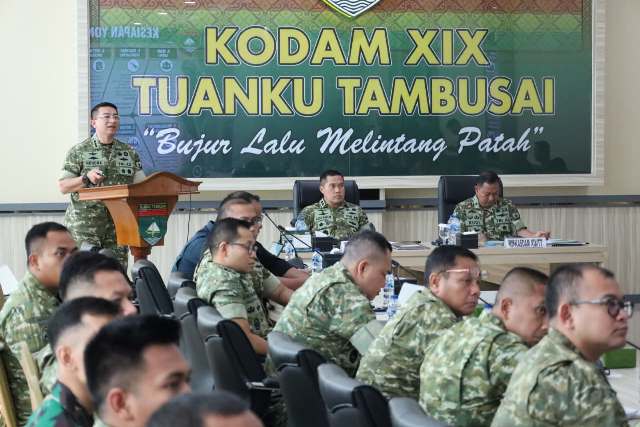 Kodam XIX Tuanku Tambusai Matangkan Lat Ops Terintegrasi dan Kesiapan Satgas Pamtas RI–PNG Yonif 132/Bima Sakti