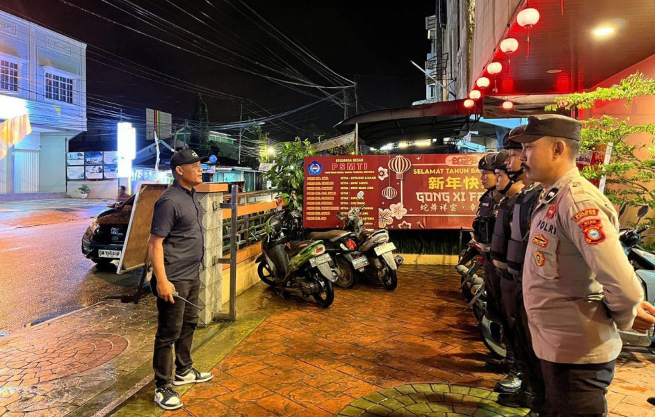 Polres Inhil Sterilisasi Vihara Jelang Tahun Baru Imlek