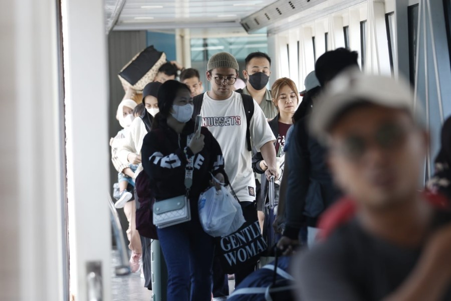 Cuaca Ekstrem Tidak Menghalangi Kelancaran Penyeberangan, ASDP Pastikan Armada Kapal Siap Beroperasi dengan Standar Keselamatan Selama Nataru