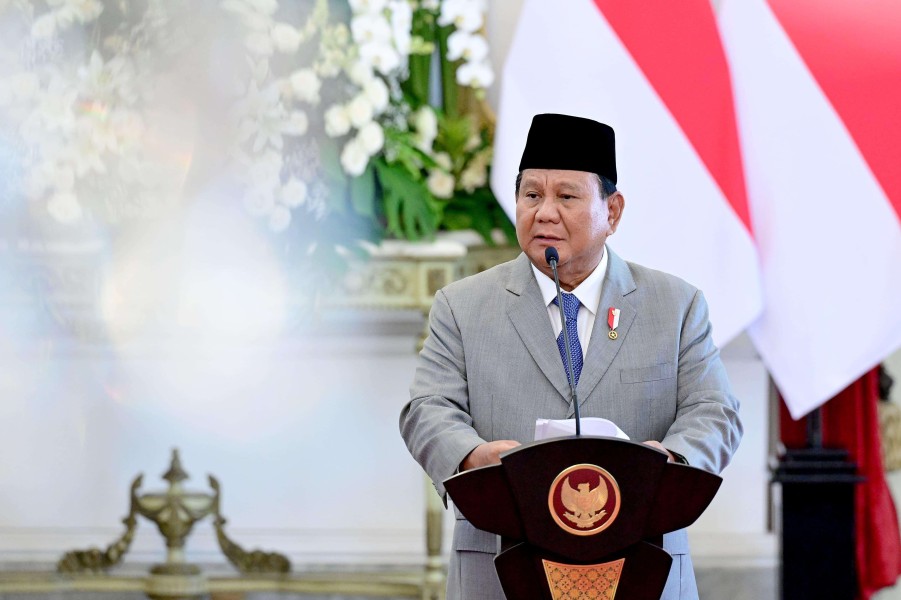 Presiden Prabowo Tekankan Kebijakan Perumahan Pro Rakyat dalam Rapat Terbatas di Istana