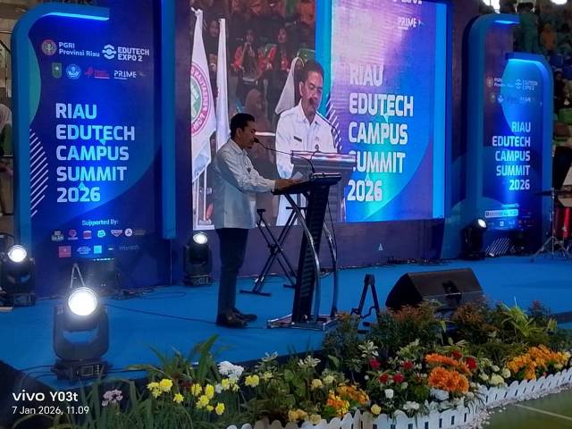 Kadisdik Riau Soroti Rendahnya Partisipasi Pendidikan Tinggi di Riau