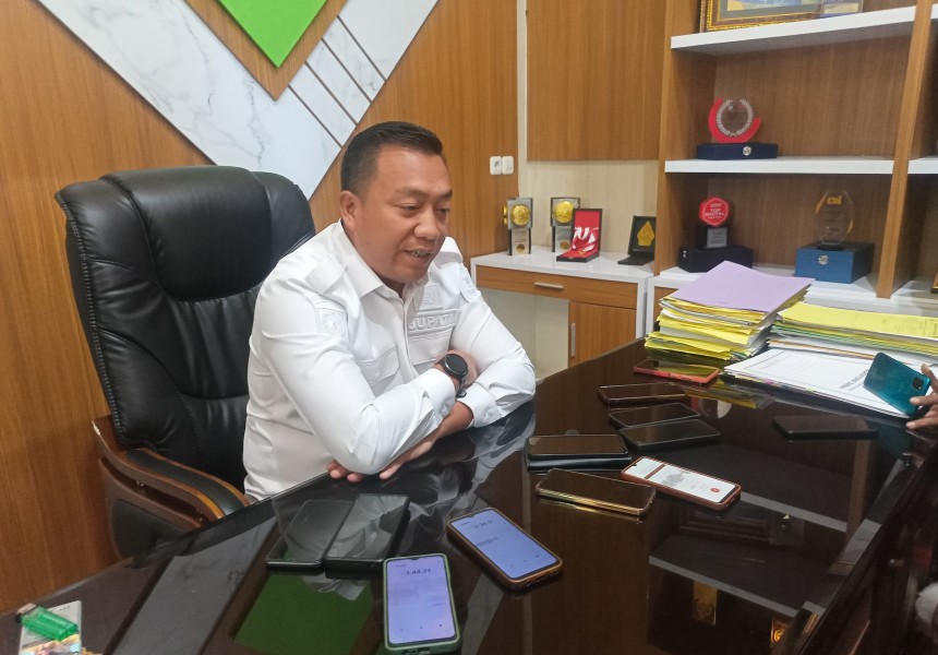 Bupati Situbondo Rangkul Semua Pihak Ketimbang Balas Laporan Wartawan