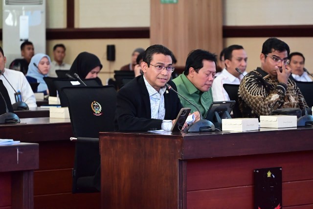Usai Putusan MK, Gibran Dihadapkan pada Opsi Mundur atau Mekanisme Pemberhentian