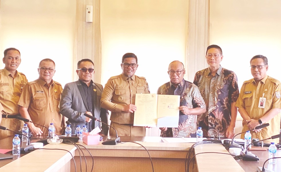 Pelalawan Teken MoU Pengembangan SDM dengan Institut Bisnis dan Teknologi Pelita Indonesia