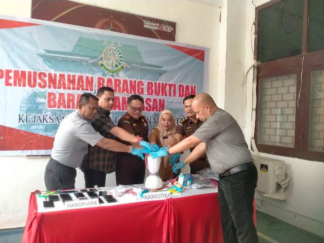 Kajari Meranti Musnakan Barang Bukti dan Rampasan 44 perkara Sudah Inkrah