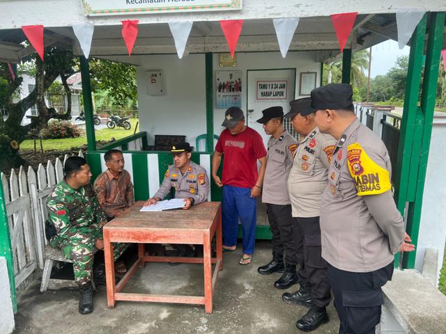 Kunjungi Satkamling di Desa Bagan Melibur, Kapolsek Merbau Berikan Arahan dan Dukungan