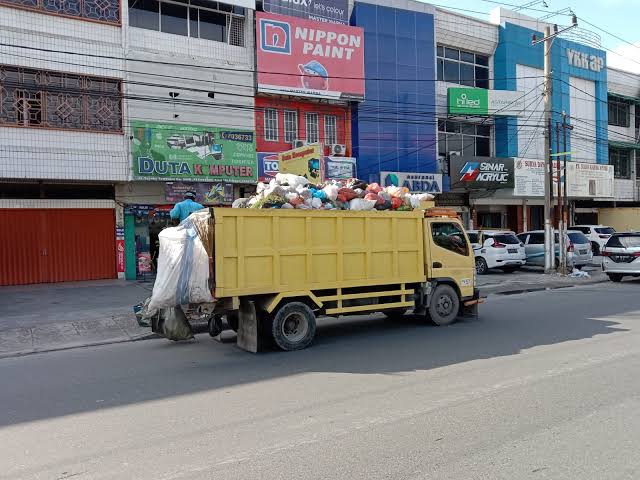 DLHK Soroti Masalah Pengangkutan Sampah