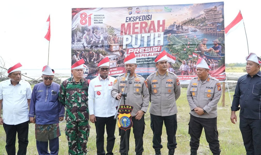 Ekspedisi Merah Putih Polda Riau Gelar Aksi Tanam Mangrove di Pelalawan