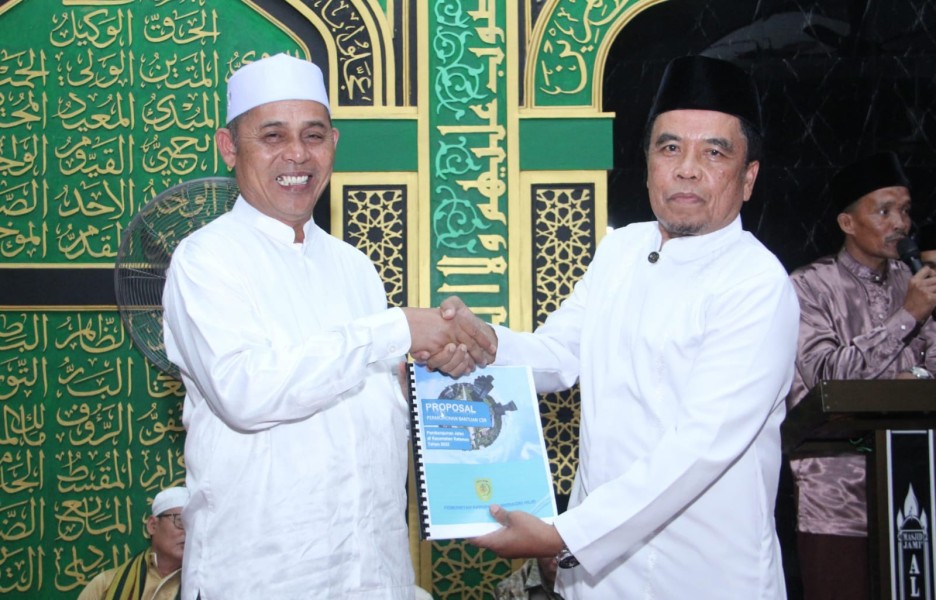 Bupati Inhil Serahkan Proposal Bantuan CSR Sambu Group untuk Pembangunan Infrastruktur Kateman