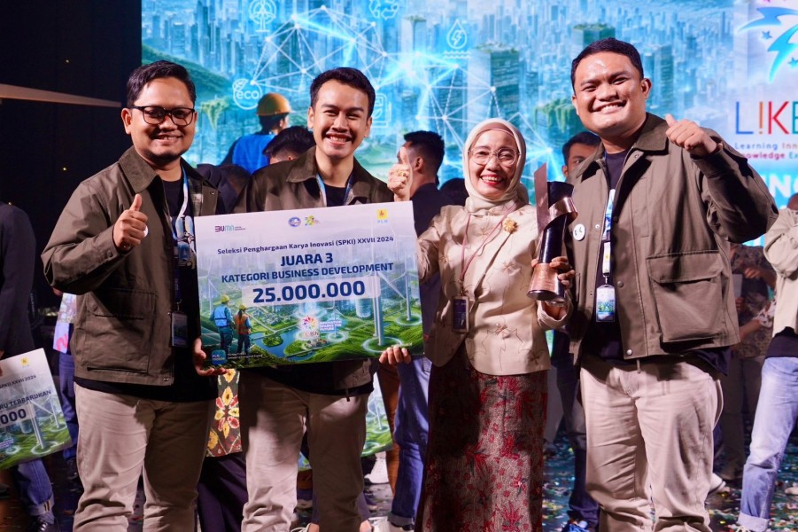 Juara III untuk PLN Enjiniring dalam Kategori Bisnis Energi