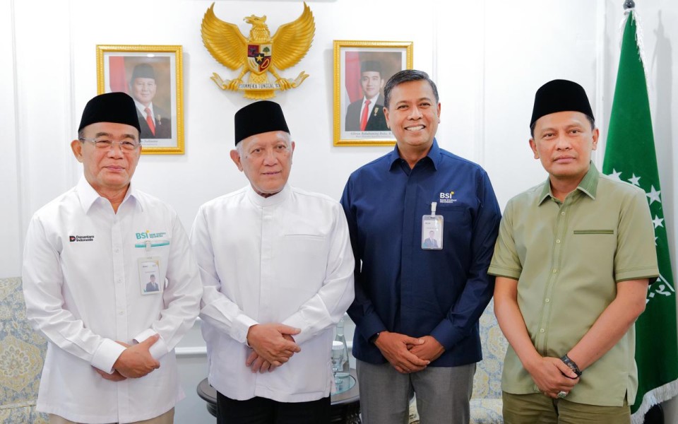 Jadi Tamu Pertama Ketum PBNU Gus Kikin, Komut dan Dirut BSI Sepakat Perkuat Kemandirian Ekonomi Umat