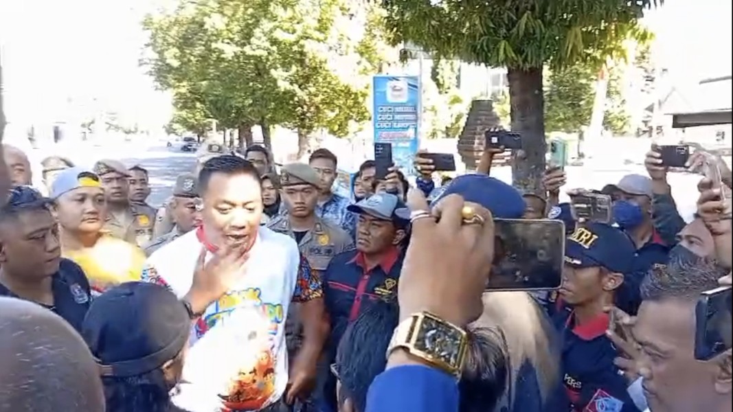 Mas Rio Tegaskan Komitmen Jaga Kebebasan Pers di Situbondo