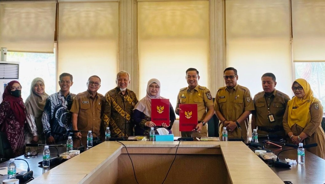 Perkuat Layanan Kesehatan dan Pendidikan, Pemkab Pelalawan Jalin Kerja Sama dengan Univ. Abdurrab