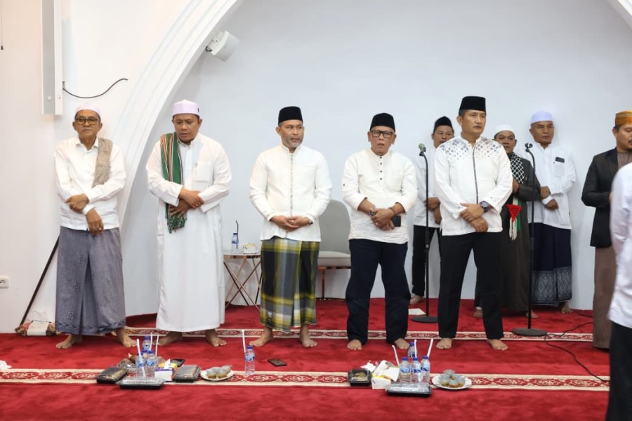 Peringati Isra Mi’raj, Bupati Inhil Ajak Masyarakat Perkuat Iman dan Makmurkan Masjid