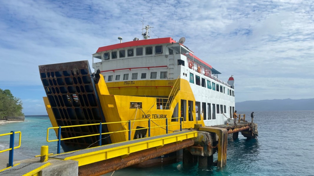 ASDP Berkomitmen Meningkatkan Kualitas Layanan dengan Penyesuaian Tarif di Ambon