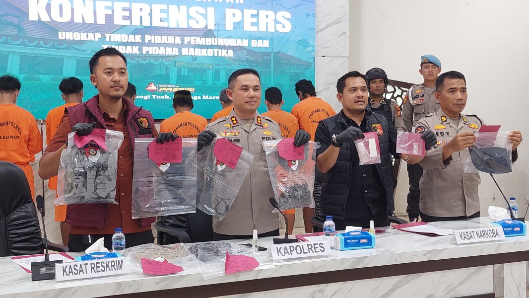 Cerita Penemuan Bong Sabu di Ruang Kelas TK, Polres Pelalawan Tangkap Pengedar Sabu di Langgam