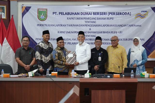 RUPS dan RUPSLB PT. Pelabuhan Dumai Berseri Berjalan Sukses, Wako Paisal Apresiasi Pertumbuhan Bisnis PT.PDB