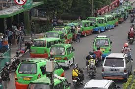 Strategi Pengembangan Transportasi Massal di Bogor: Tidak Menggusur, tetapi Menggeser Angkot