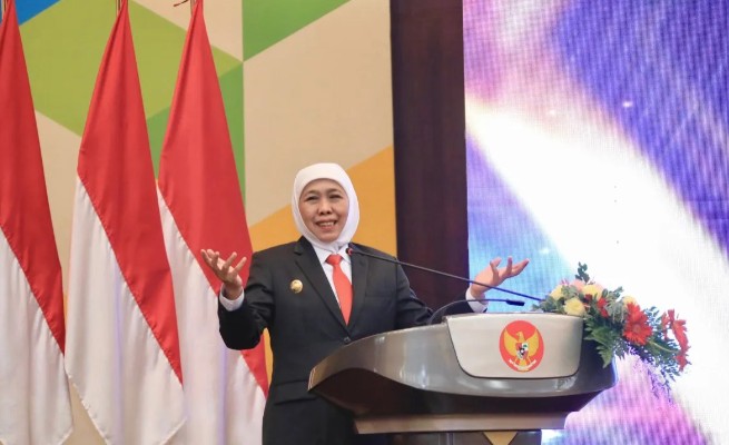 Khofifah Ajak ASN Tingkatkan Profesionalisme di HUT ke-68 LAN RI
