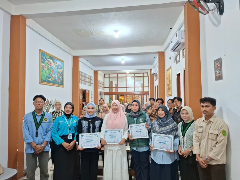 KOHATI Kom. Ekonomi UNISI X HMJA UNISI X HMJM UNISI X HMBD UNISI Sukses Gelar Sharing Session Hari Ibu Tahun 2025