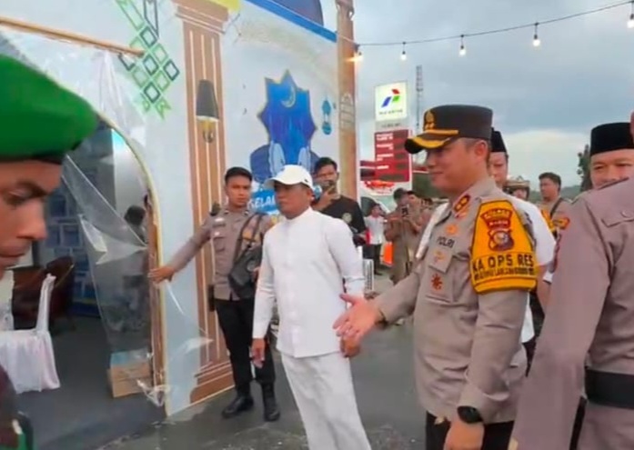 Tinjau Pos Pengamanan Idul Fitri di Pangkalan Kerinci, Forkopimda Beri Semangat Petugas