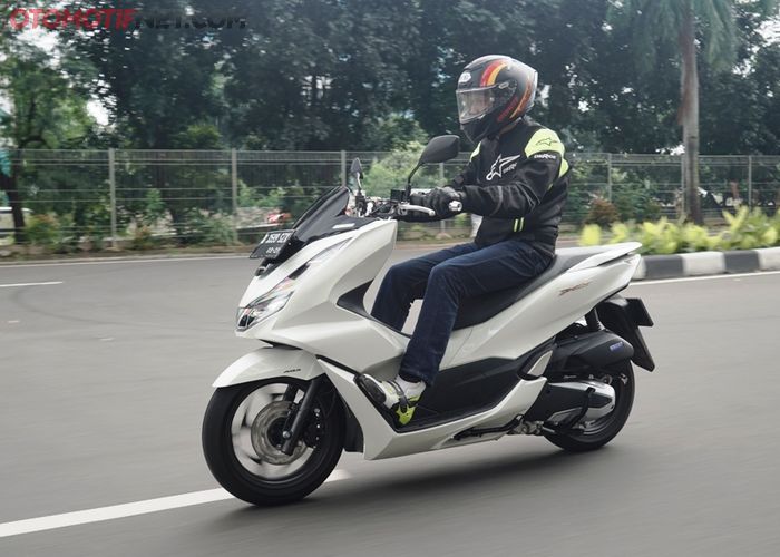 Konsumsi BBM New Honda PCX 160: Mampukah Menandingi Klaim Pabrikan?