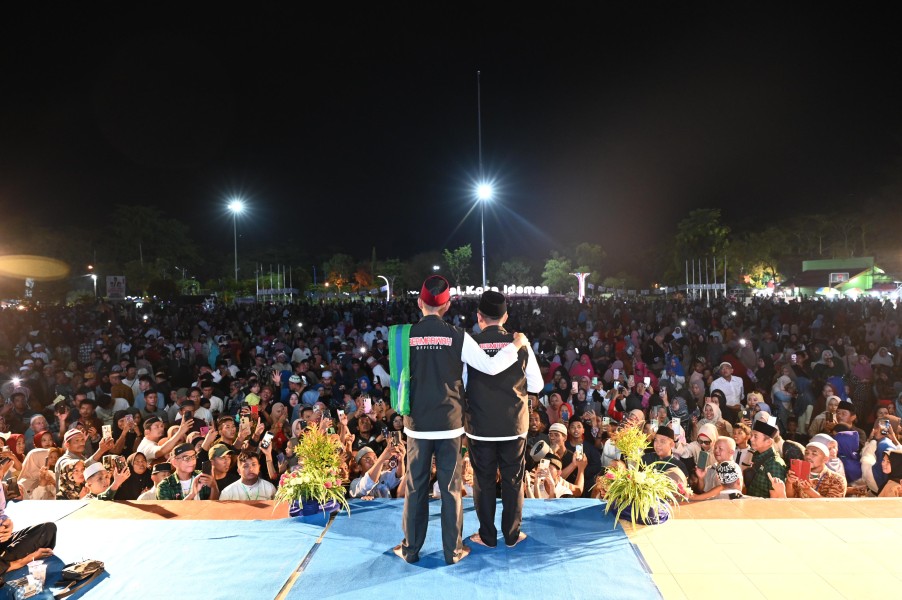 Puluhan Ribu Warga Dumai Hadiri Kampanye dan Tabligh Akbar bersama UAS dan Abdul Wahid