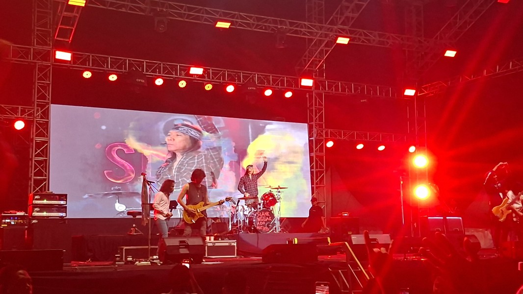 Warga Senang Nonton Slank dan Denny Caknan, Tiket Dapat Diskon JConnect Bank Jatim