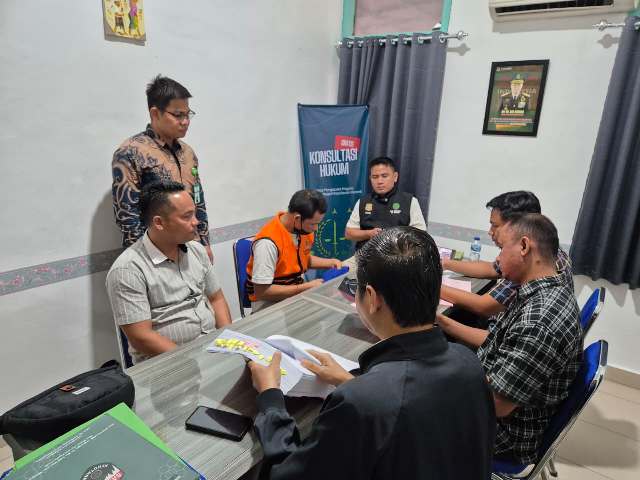 Kejari Meranti Terima Penyerahan Tersangka Kasus Arang Bakau oleh AL Masuk Tahap Dua